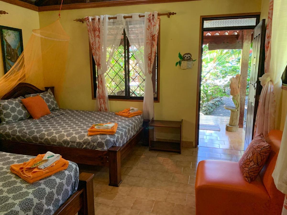 Cabinas Tito Cahuita Zewnętrze zdjęcie